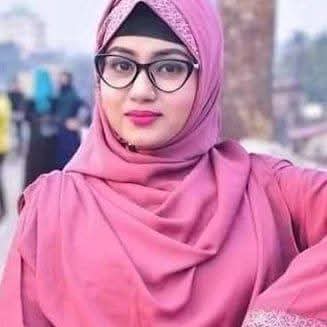 Reviewer Avatar - Fatima Ahmed